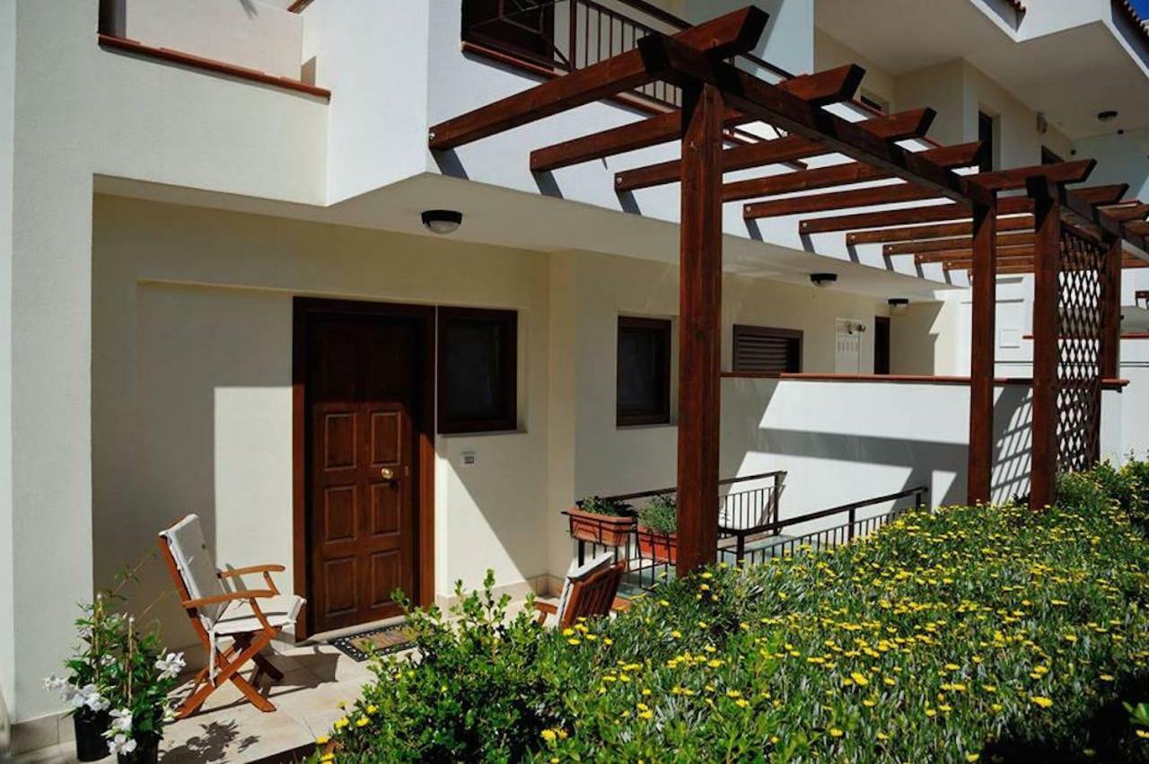 B&B Le Coppe Bisceglie Exteriör bild